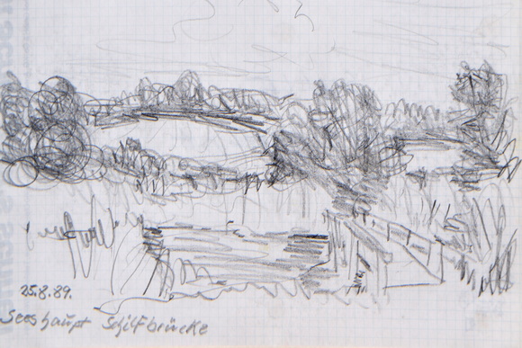 Konrad Sommer, Seeshaupt, Schilfbrücke, 25.8.1989, 18,3 x 28,7 cm, Bleistift auf Papier, bez. u.l.: 25.8.89. Seeshaupt Schilfbrücke